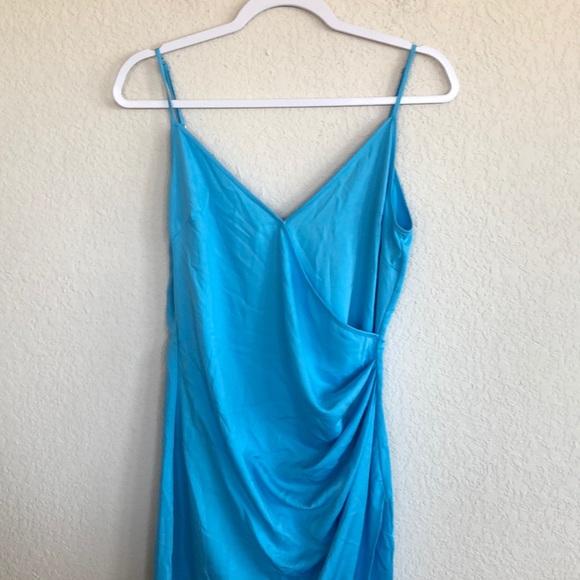 BCBGeneration Satin Dress IN Azule size 6 blue - Picture 3 of 13